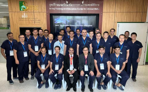 Invited Faculty in Asia Pacific Primary & Revision Hip Bio-skills Course